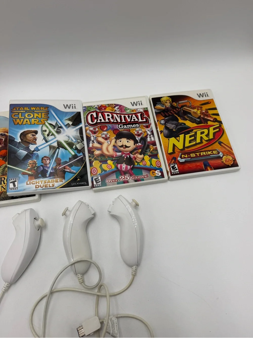 Nintendo Wii Game Lot of 5 Tested Working + 3 Nunchuk Controllers Star Wars Nerf